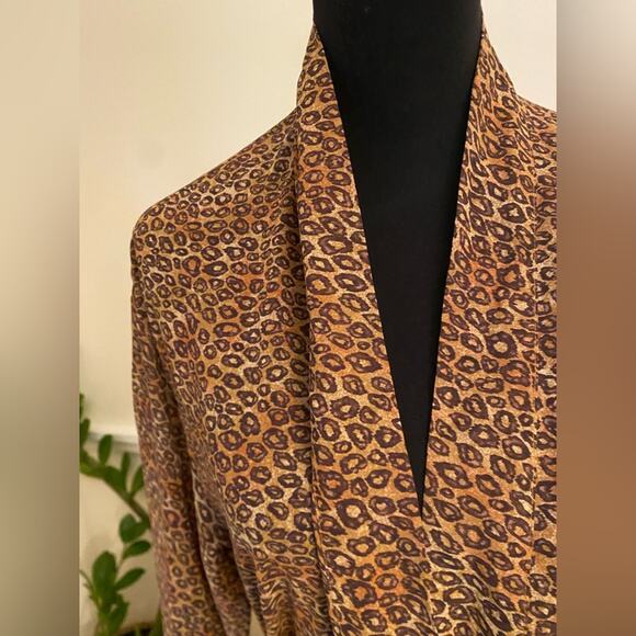 Victoria's Secret Animal Leopard Print SEXY Short pockets! Robe one Size S, M, L - Picture 2 of 13